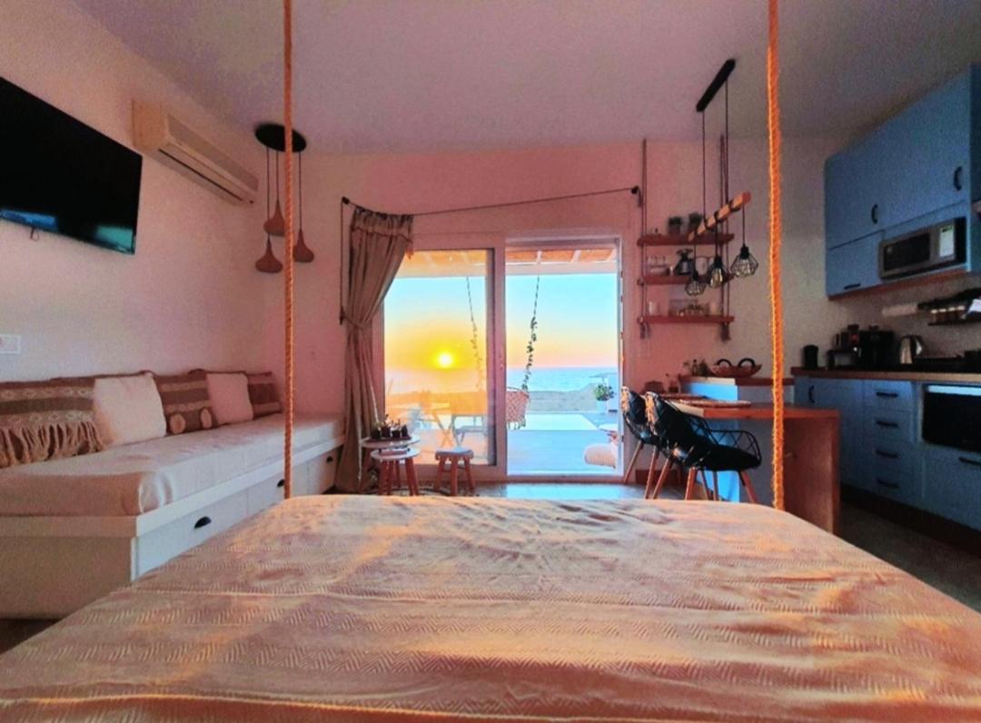 Tramonto Luxury Villa No1- Breathtaking Sunset View Foinikion Ngoại thất bức ảnh