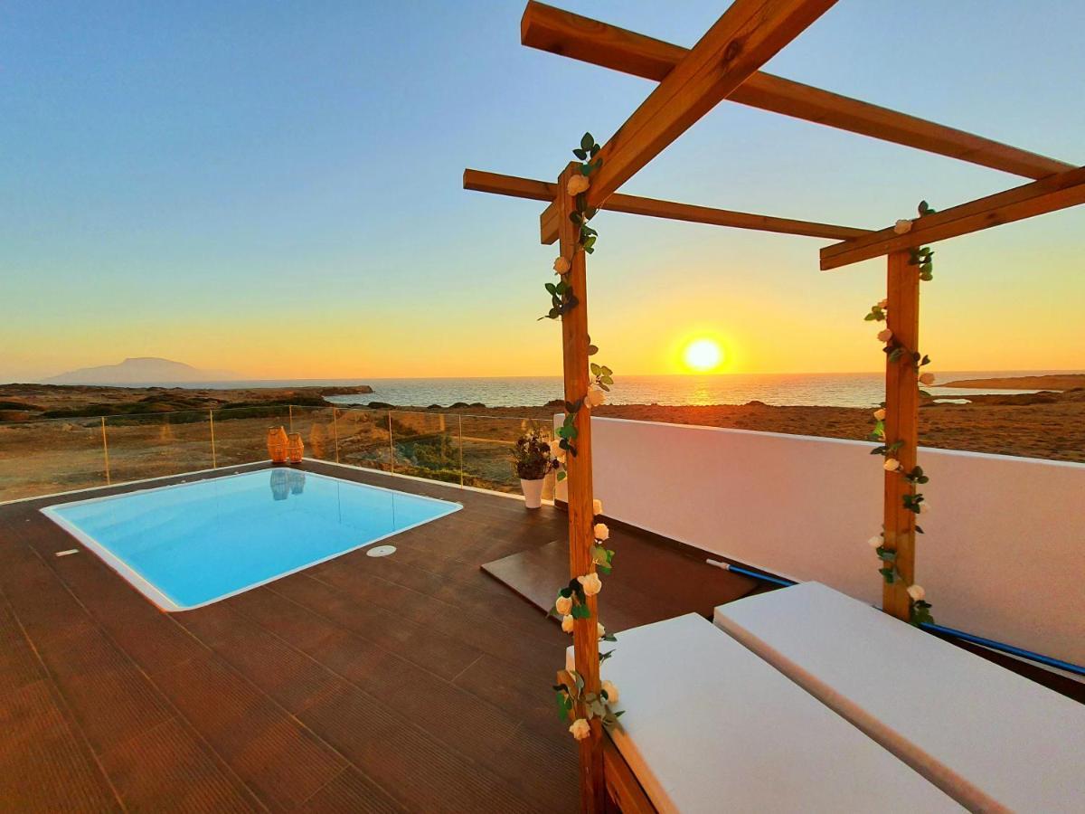 Tramonto Luxury Villa No1- Breathtaking Sunset View Foinikion Ngoại thất bức ảnh