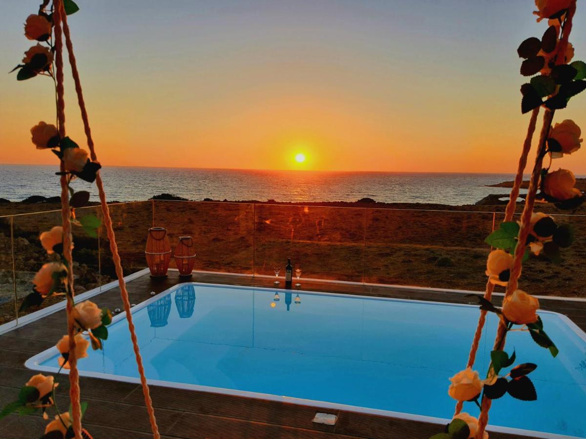 Tramonto Luxury Villa No1- Breathtaking Sunset View Foinikion Ngoại thất bức ảnh